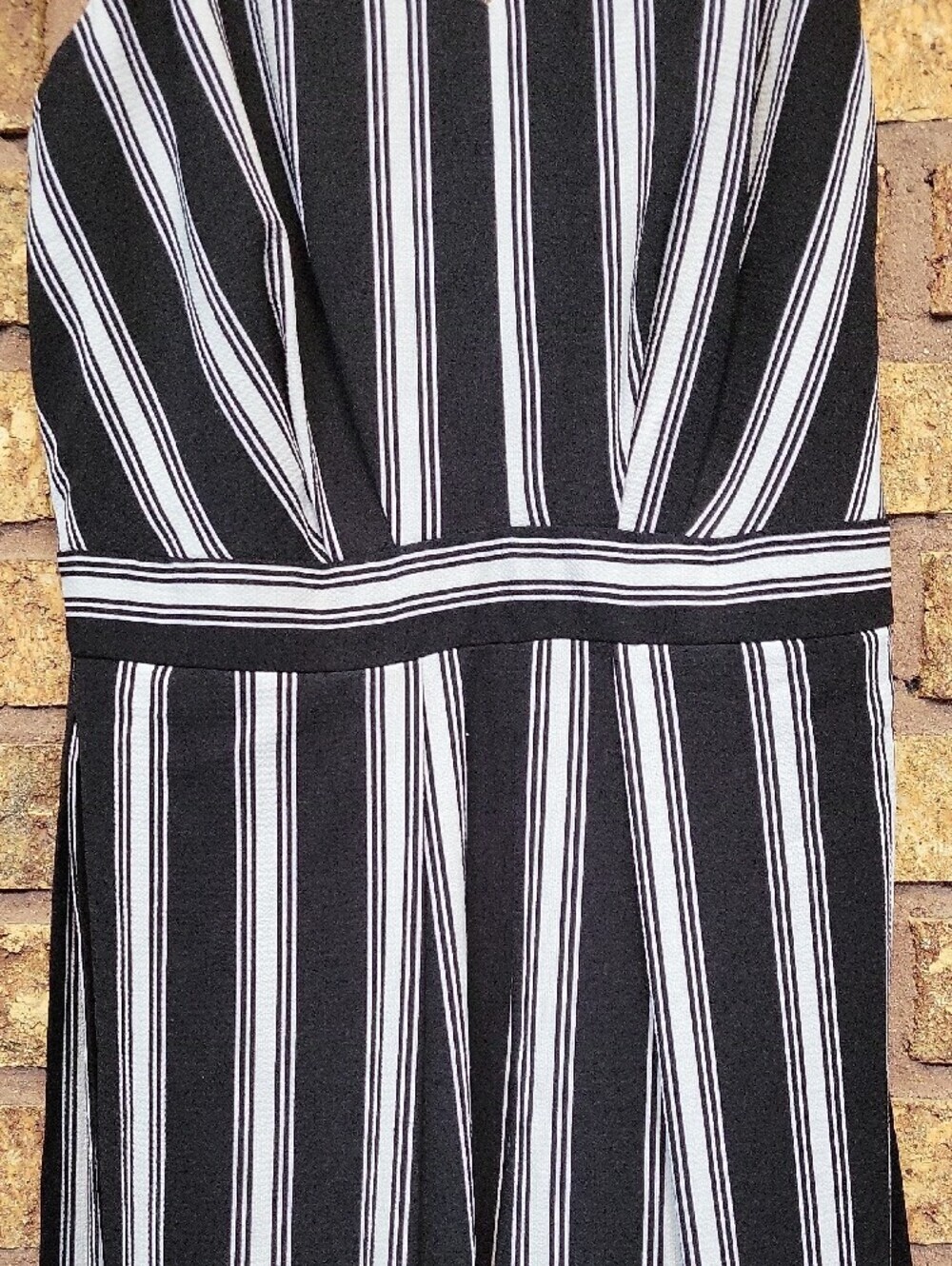 I.N. San Francisco Black and White Vertical-Stripe Slit Jumpsuit Size 7 Stretch - Picture 6 of 13